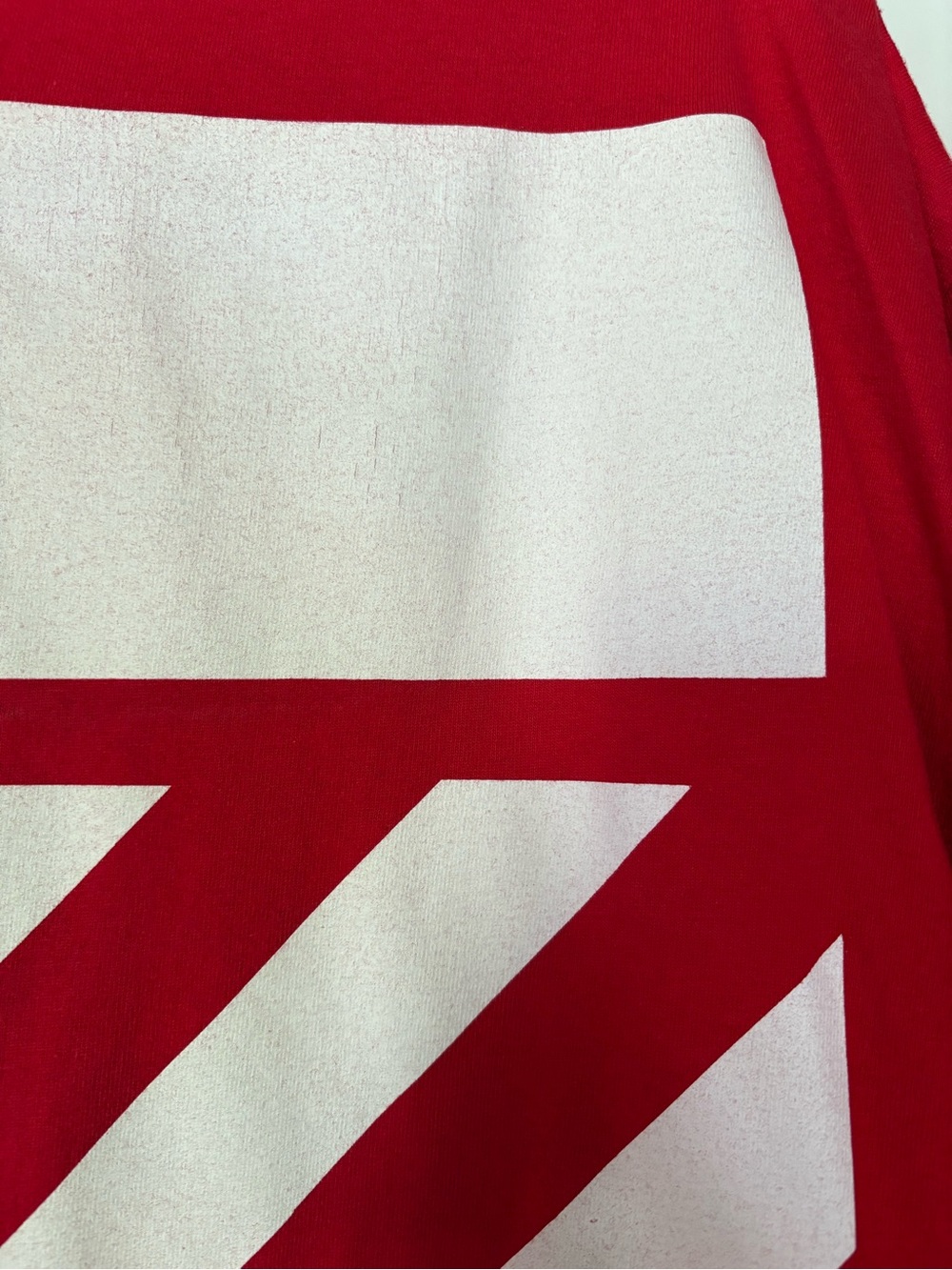 OFF-WHITE “Falling Wisconsin” Tee - Picture 7 of 7